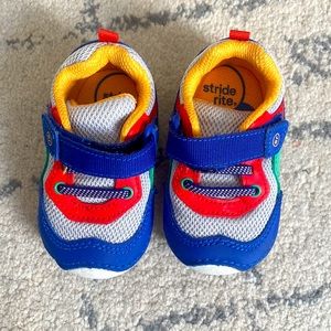 Stride Rite soft motion, size 3.5